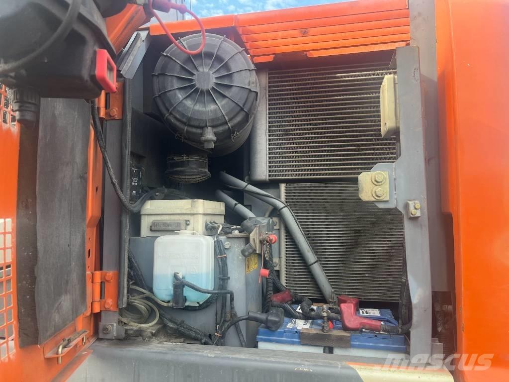 Hitachi ZX 145 W-3 Koparki kołowe