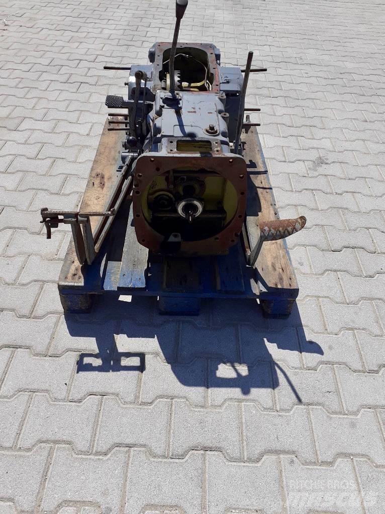 Fendt 103 GEARBOX Rama i zawieszenie