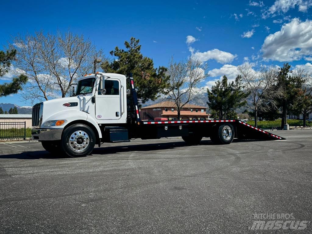 Peterbilt 337 Ciężarówki typu Platforma / Skrzynia
