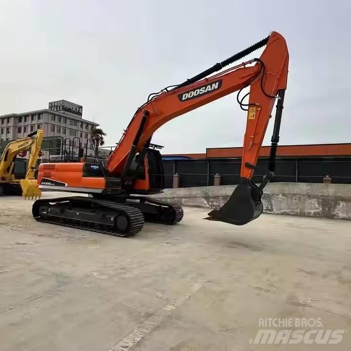 Doosan DX300LC Koparki gąsienicowe