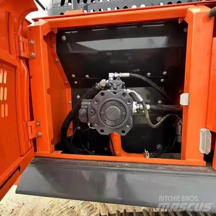 Doosan DX300LC Koparki gąsienicowe