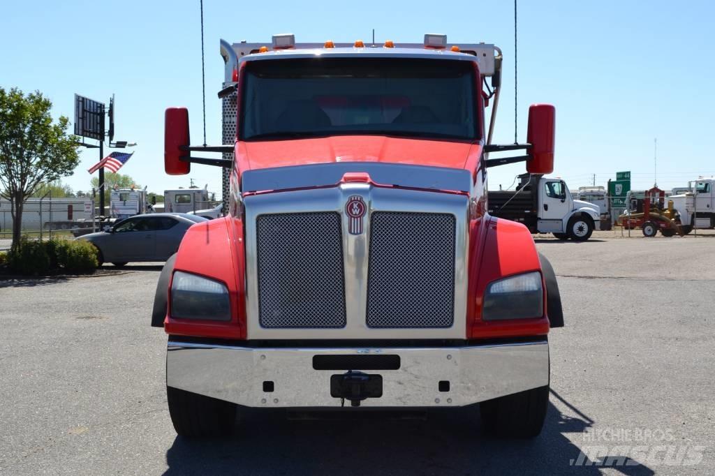 Kenworth T 880 Wywrotki