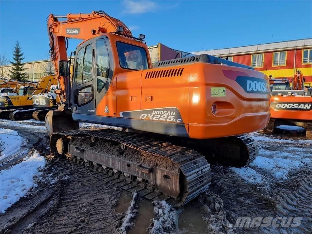Doosan DX 225 LC Koparki gąsienicowe