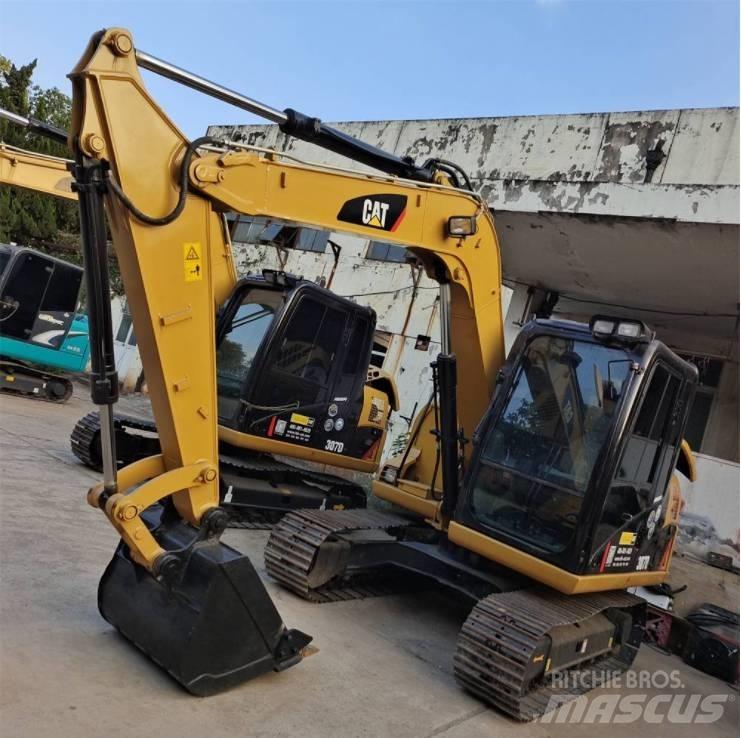 CAT 307 D Koparki gąsienicowe