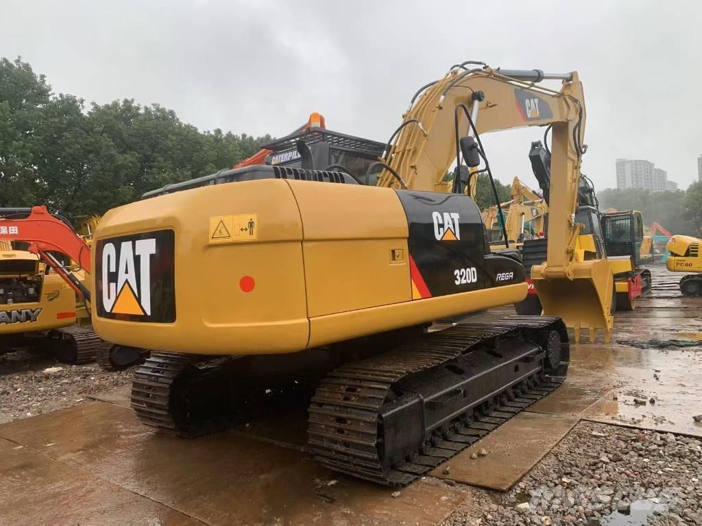 CAT 320 D Koparki gąsienicowe