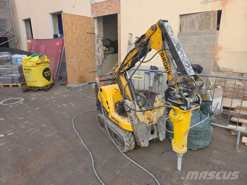 Brokk 90 Koparki wyburzeniowe