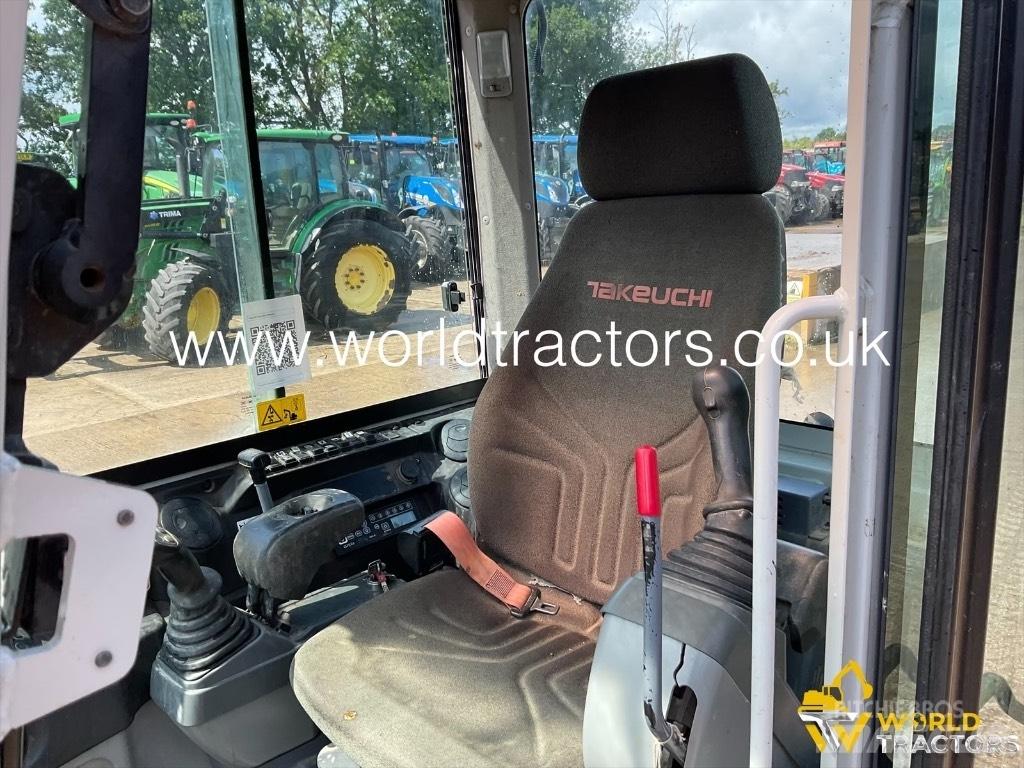 Takeuchi TB 230 Minikoparki