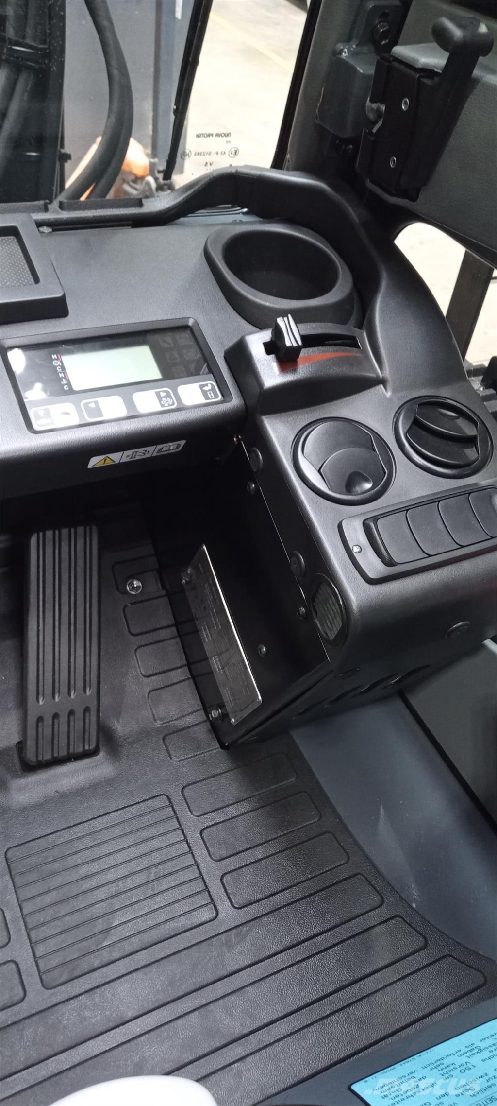 Toyota 52-8FDF25 Wózki Diesla