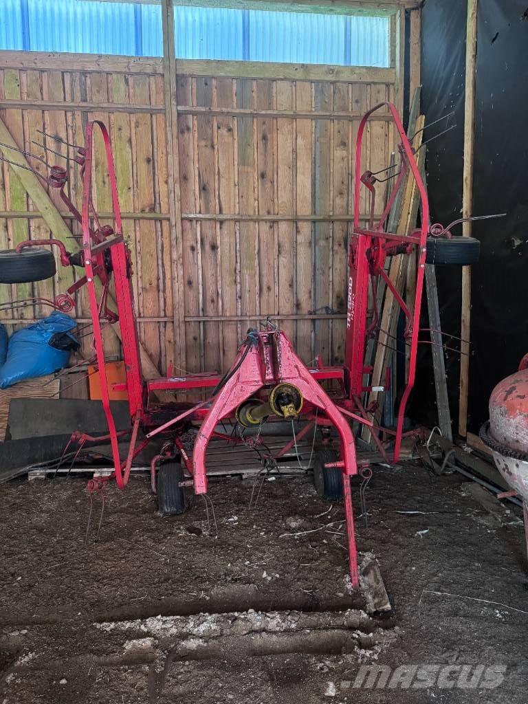 Fella 5200 Hydro Zgrabiarki i przetrząsacze