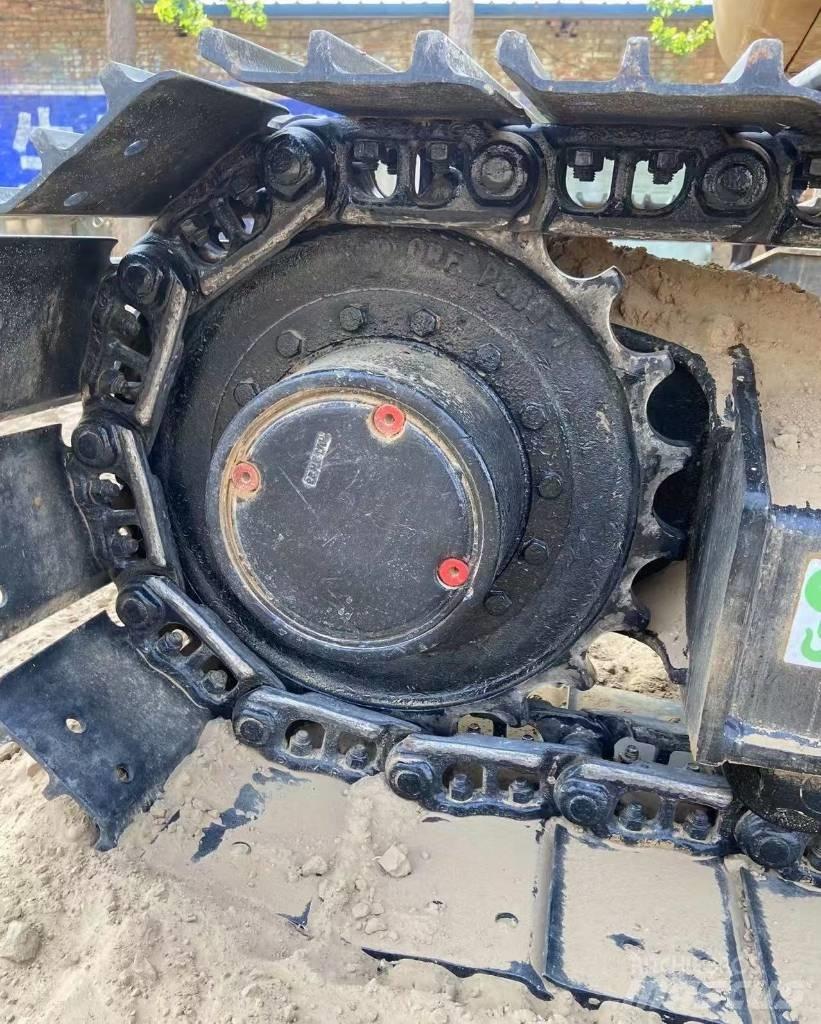 CAT 307 Koparki gąsienicowe