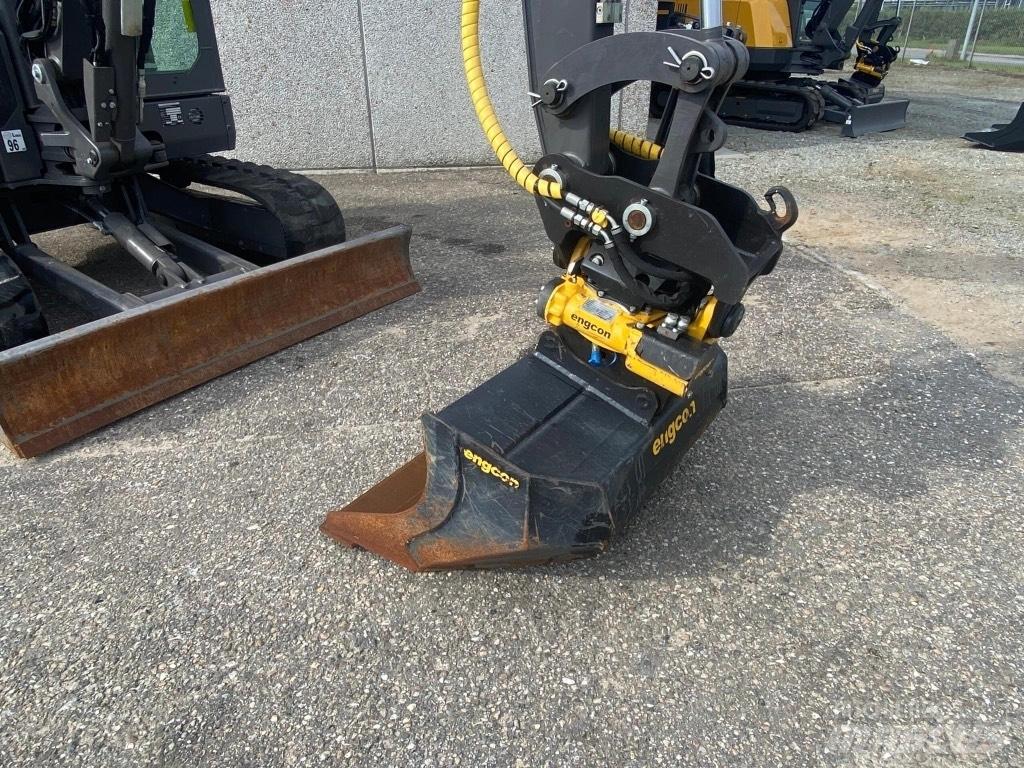 Volvo ECR 50 F Minikoparki