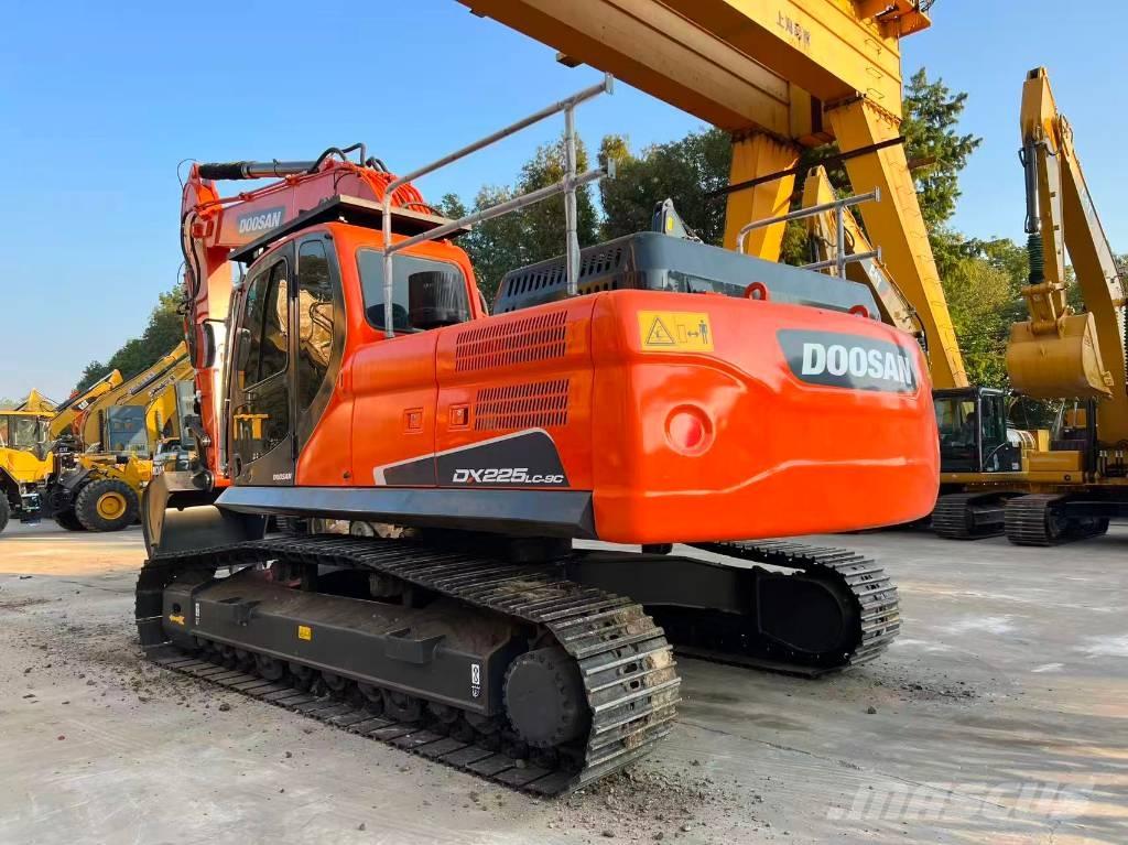 Doosan DX225LC-9C Midikoparki  7t - 12t