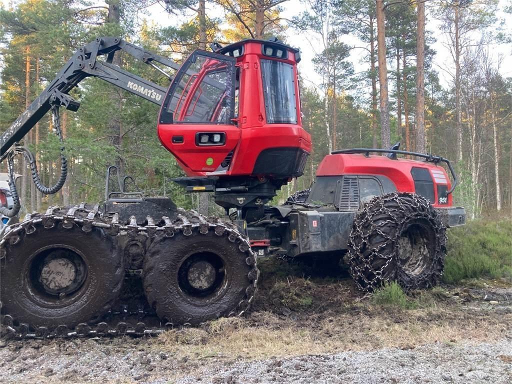 Komatsu 951 Harwestery