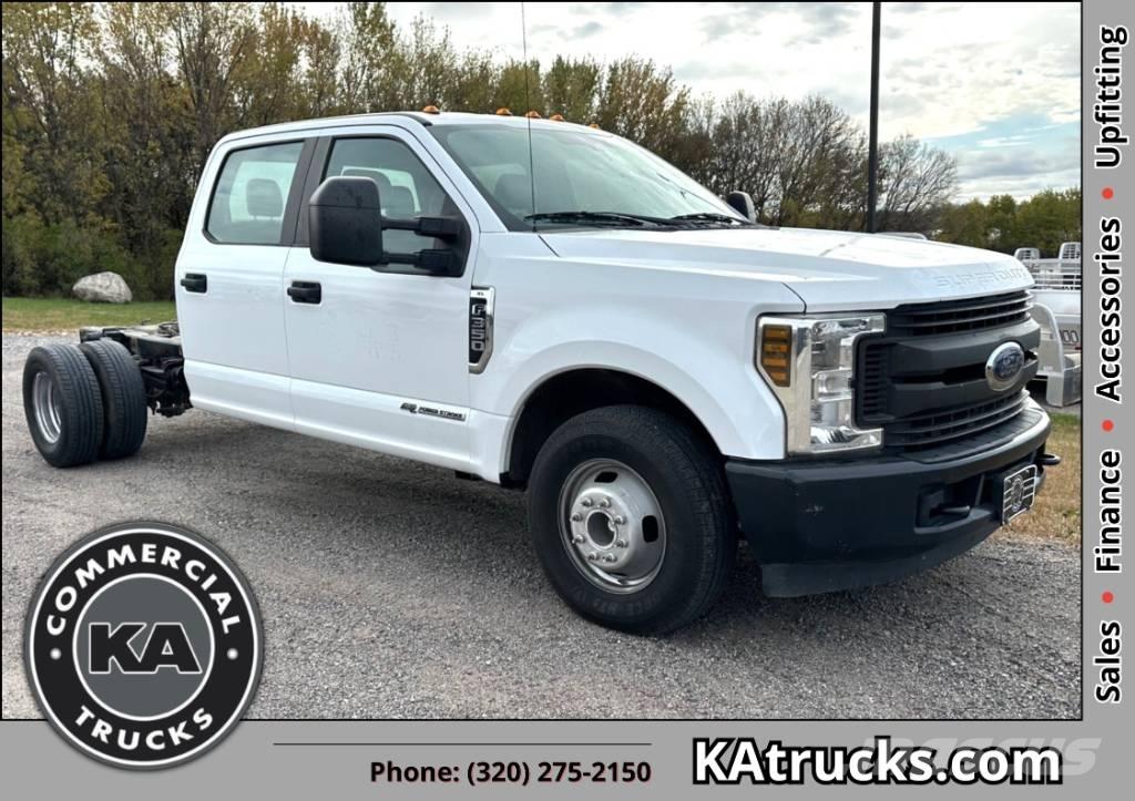 Ford F 350 XL SD Pojazdy pod zabudowę