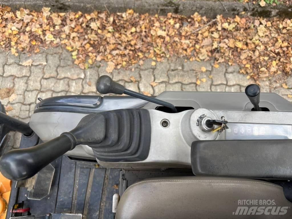 CASE CX 17B Minikoparki