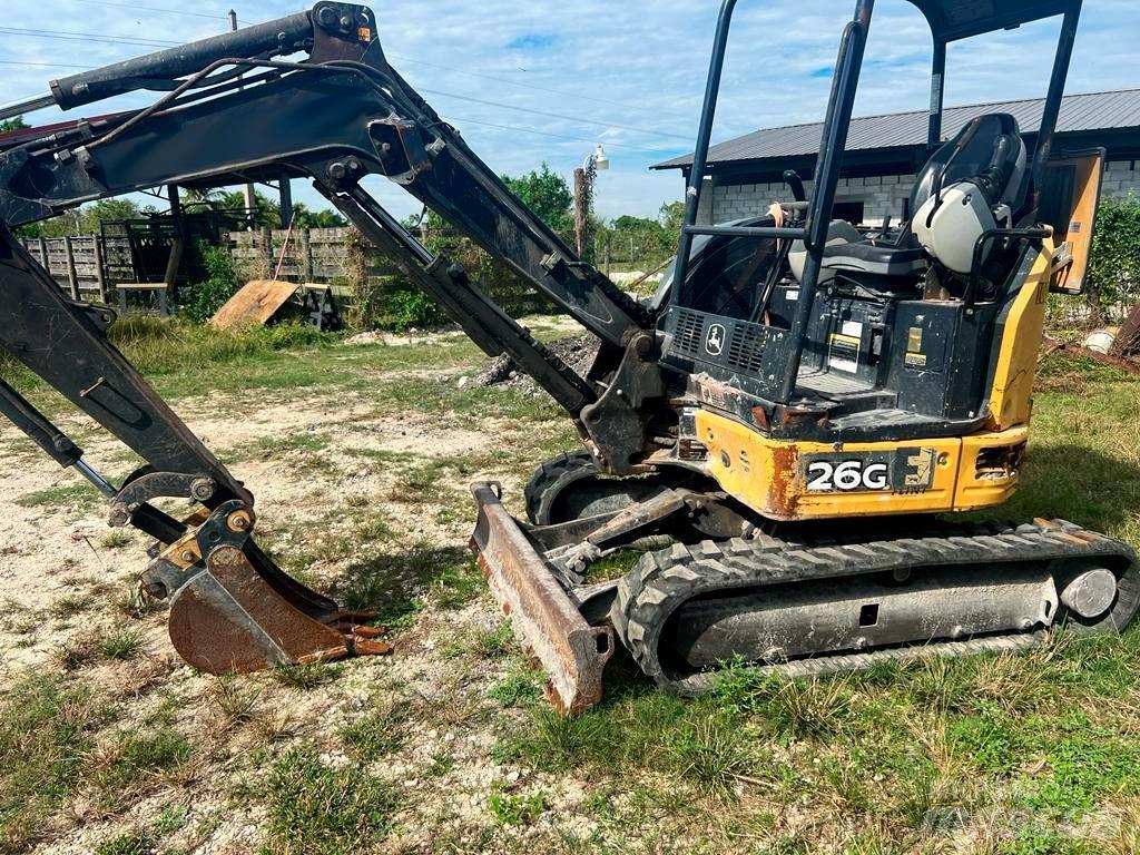 John Deere 26G Minikoparki