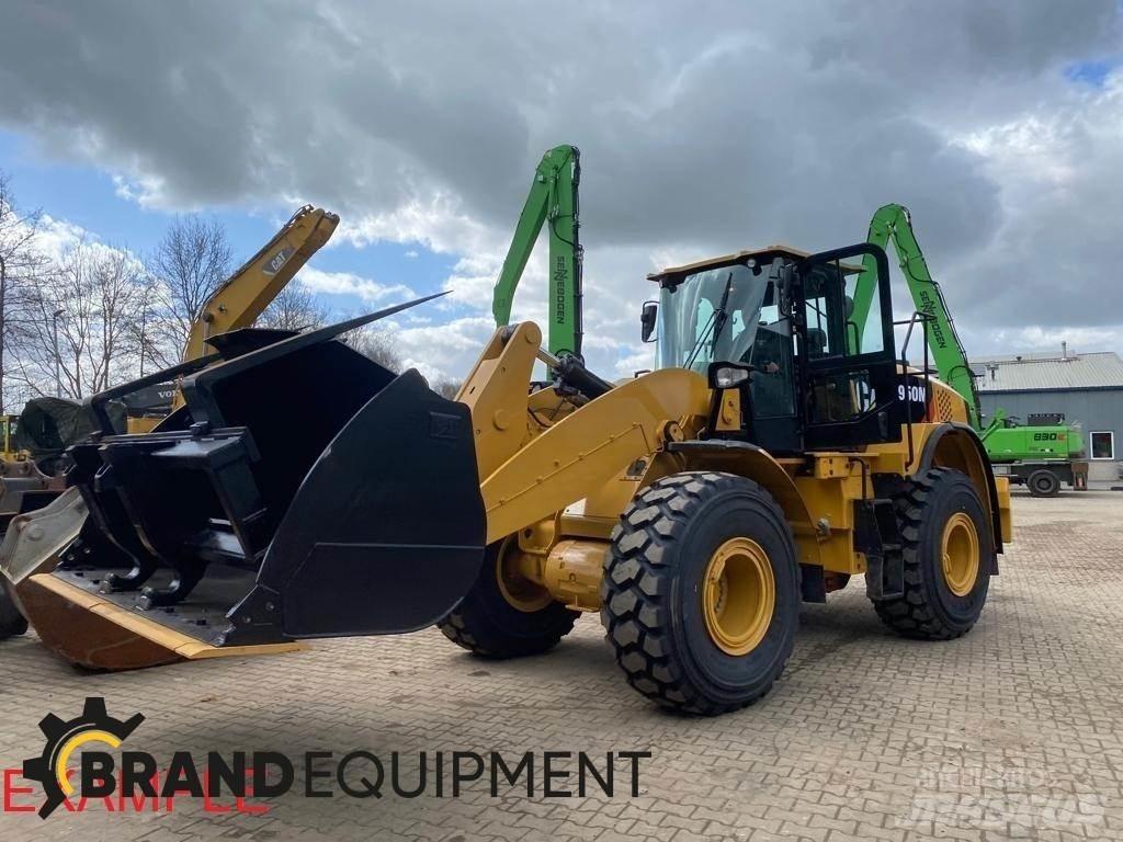CAT 950M Ładowarki kołowe