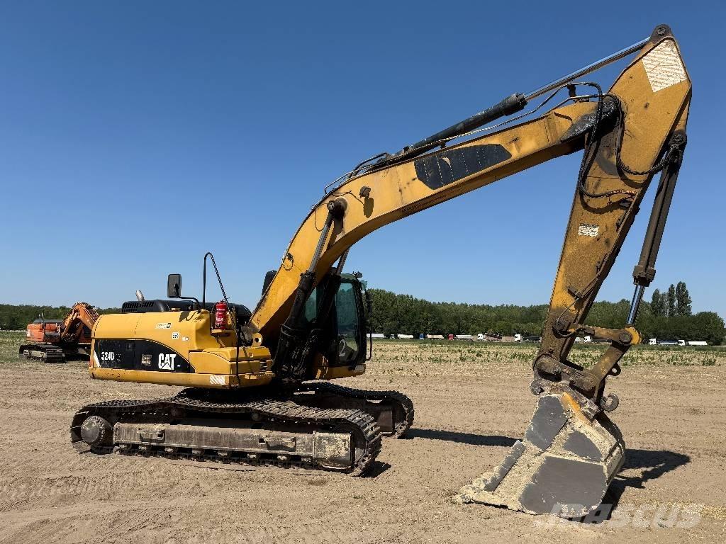 CAT 324 D Koparki gąsienicowe