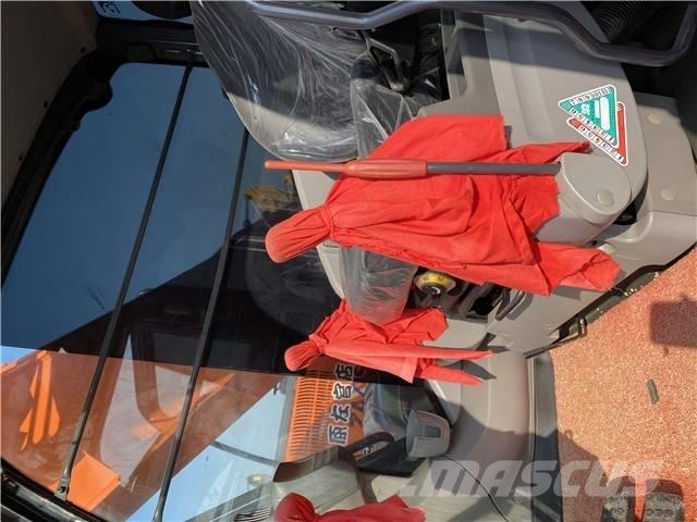 Hitachi ZX240 Koparki gąsienicowe