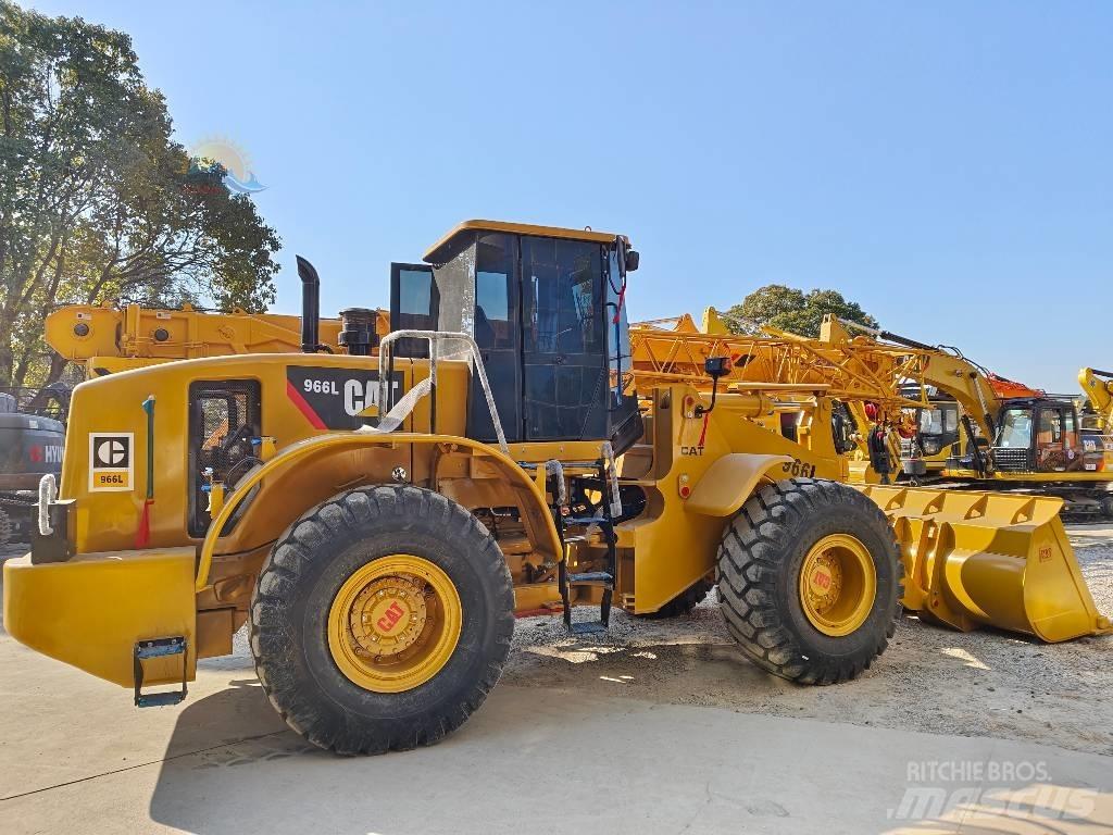 CAT 966 L Ładowarki kołowe