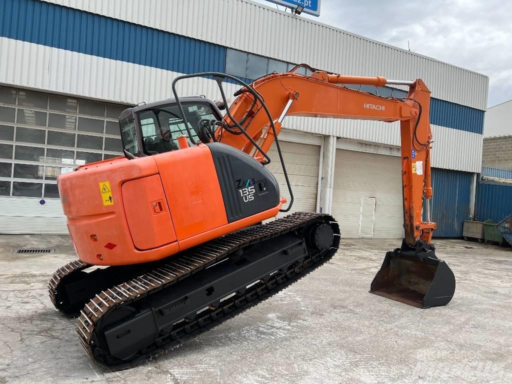 Hitachi ZX 135 US Koparki gąsienicowe
