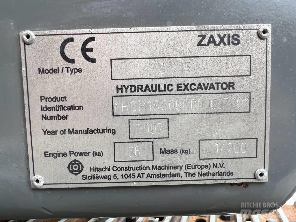 Hitachi ZX 135 US Koparki gąsienicowe