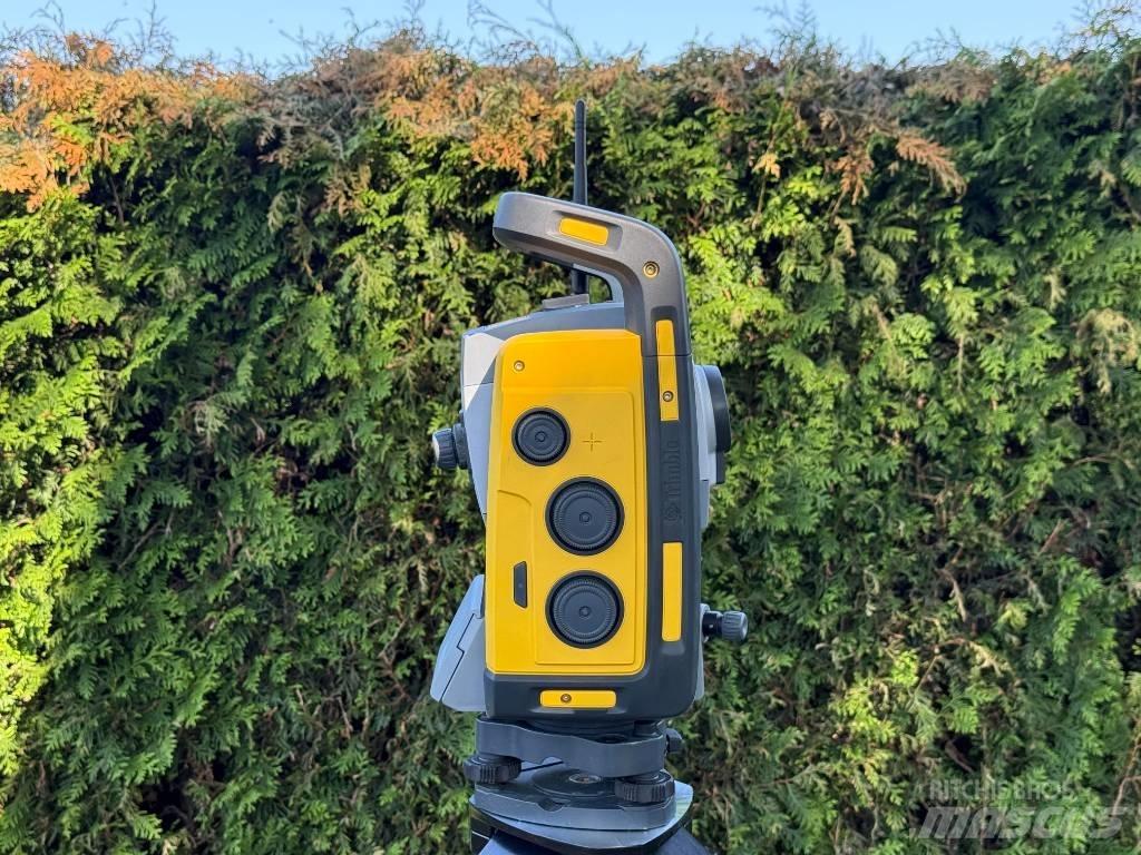 Trimble RTS573 Urządzenia pomiarowe i automatyka przemysłowa
