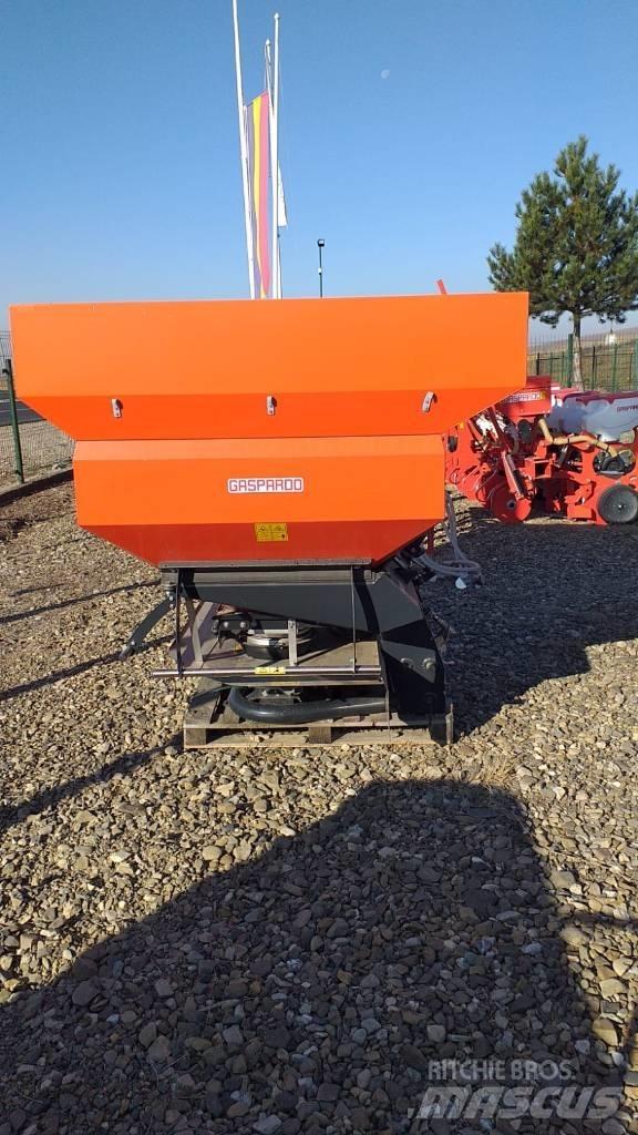 Maschio Zeno 24 Rozrzutnik nawozów mineralnych