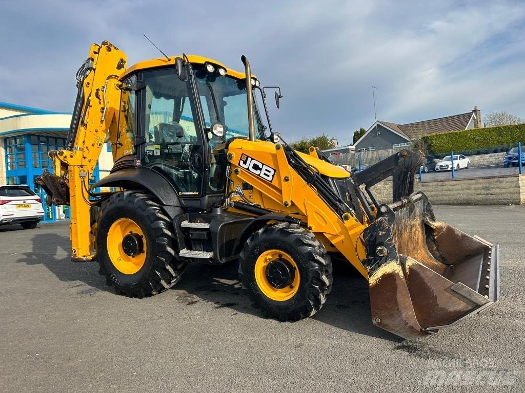 JCB 3CX Air Con Koparko-ładowarki
