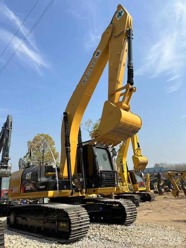 CAT 320D2 Midikoparki  7t - 12t
