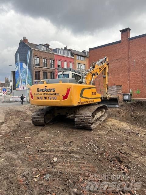 Liebherr 922 Koparki gąsienicowe