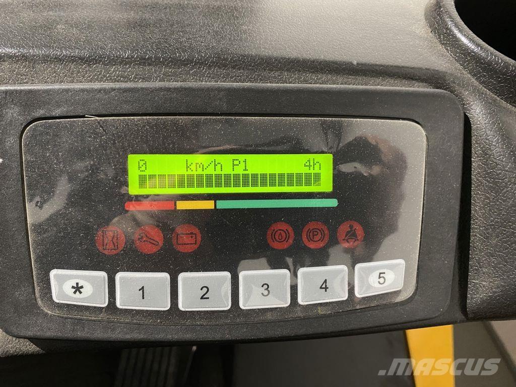 Hyundai 30B-7A Wózki elektryczne