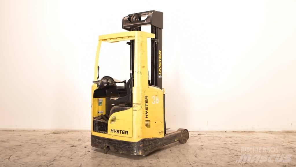 Hyster R 1.4 Wózki widłowe wysokiego składowania
