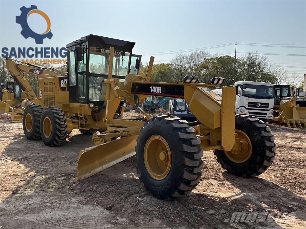 CAT 140H Równiarki