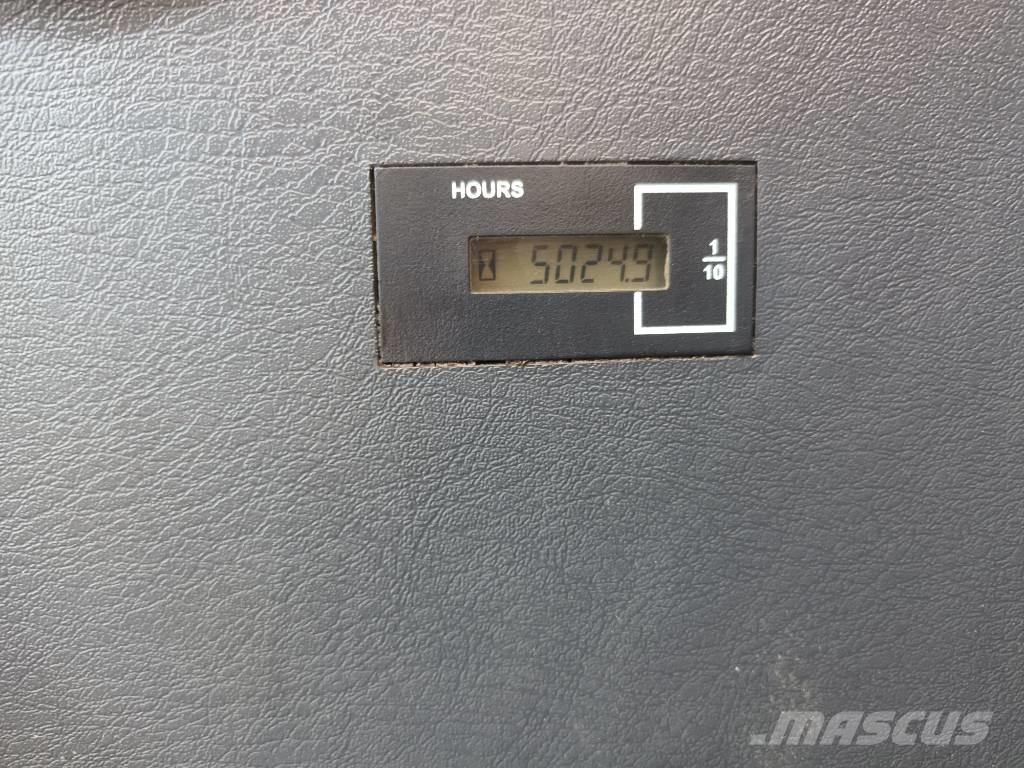 Hyundai HX 235 LCR Koparki gąsienicowe