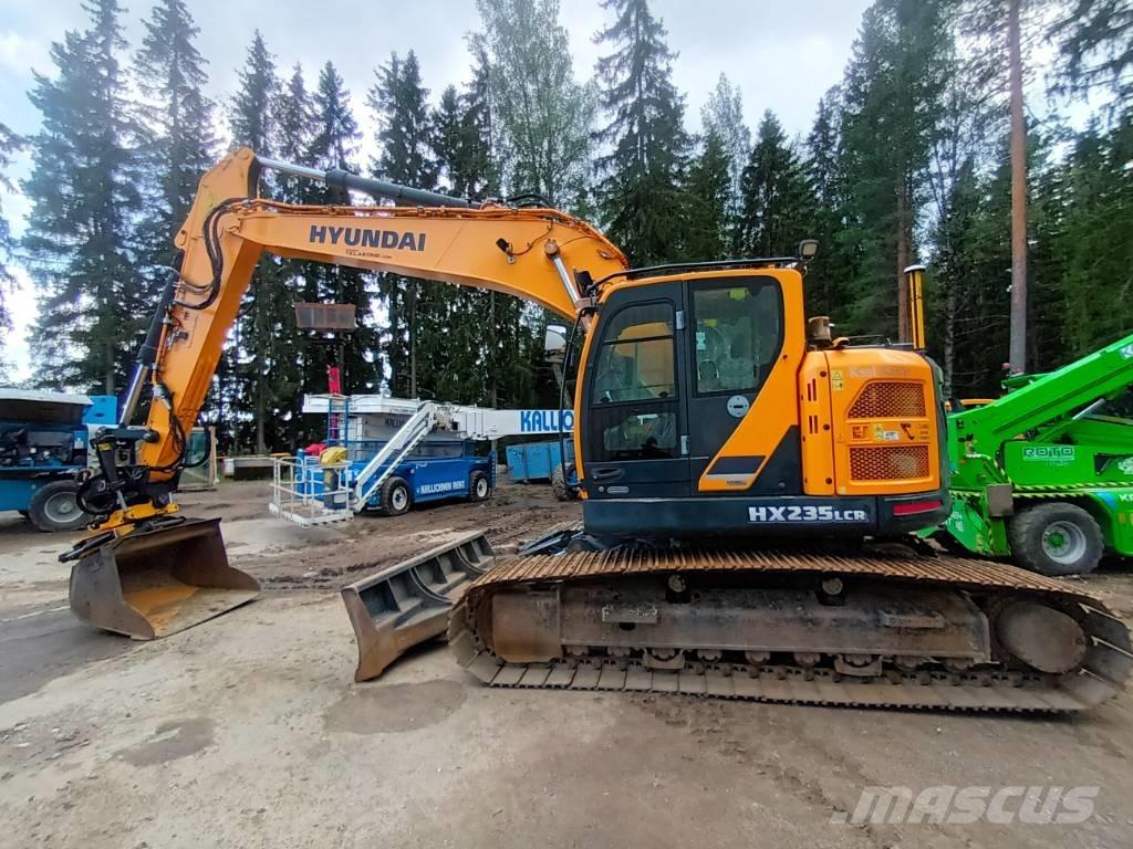 Hyundai HX 235 LCR Koparki gąsienicowe