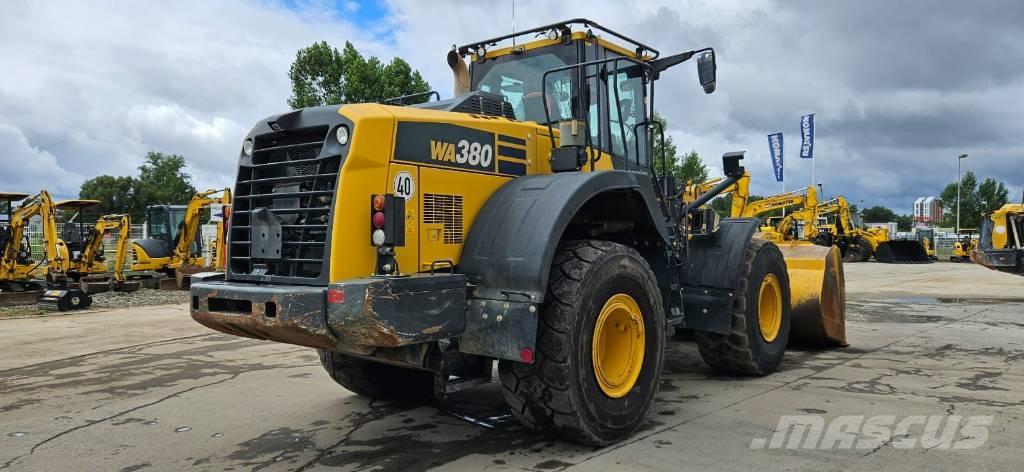 Komatsu WA380-8 Ładowarki kołowe