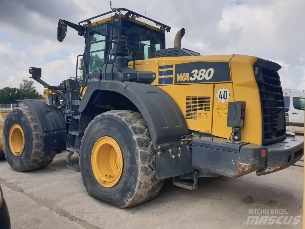 Komatsu WA380-8 Ładowarki kołowe