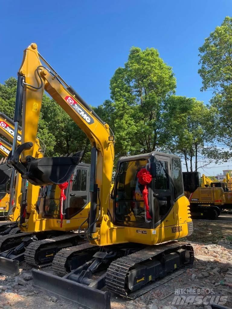 XCMG XE60A Minikoparki