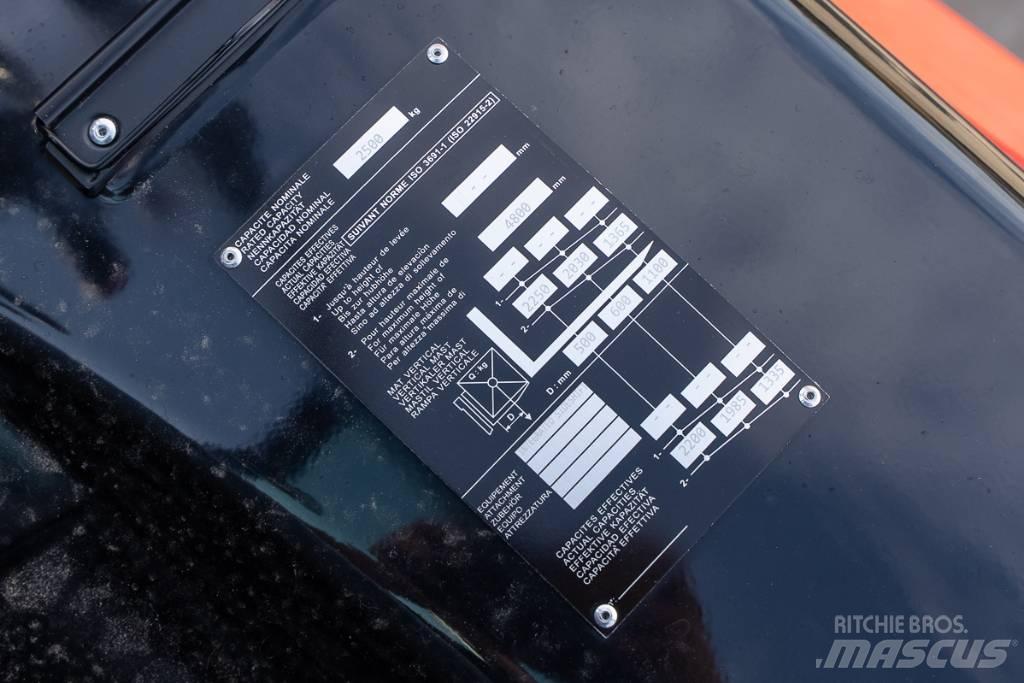 Manitou ME 425 LD Wózki elektryczne