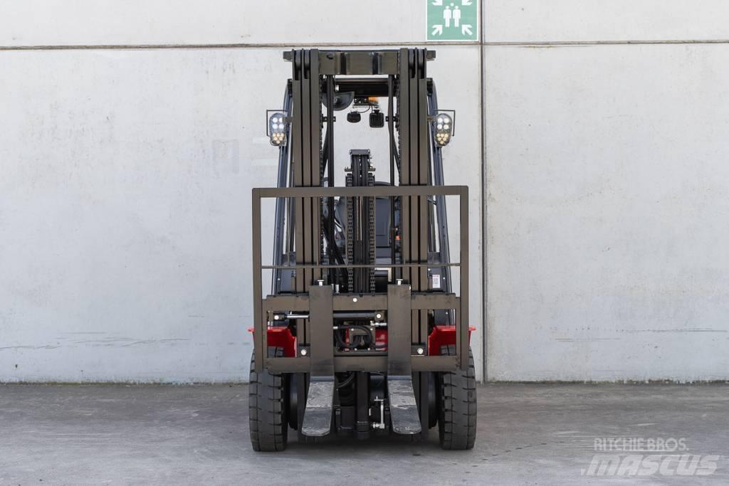 Manitou ME 425 LD Wózki elektryczne