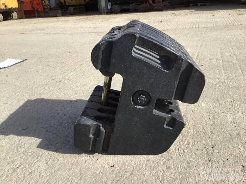 New Holland Weights Przednie obciążniki