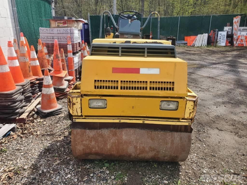 Bomag BW121 AD-2 Walce dwubębnowe