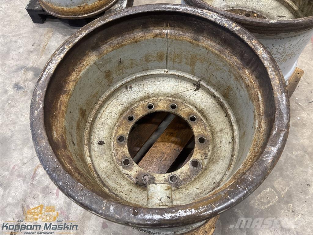 Valmet 860 24x26,5 Opony, koła i felgi