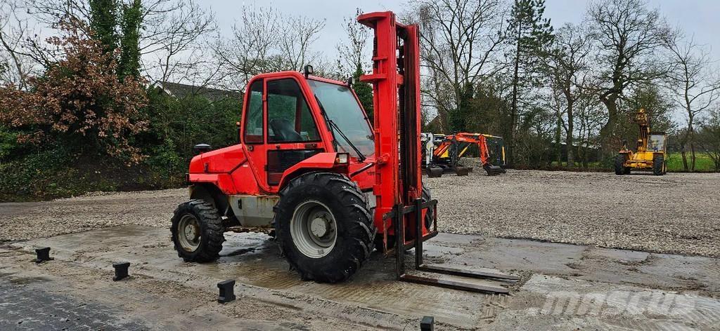 Manitou M26-4 t Wózki widłowe terenowe