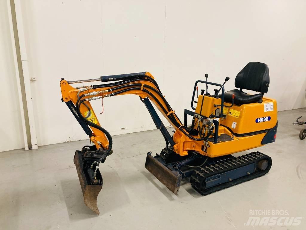 Hanix H 08 B Minikoparki
