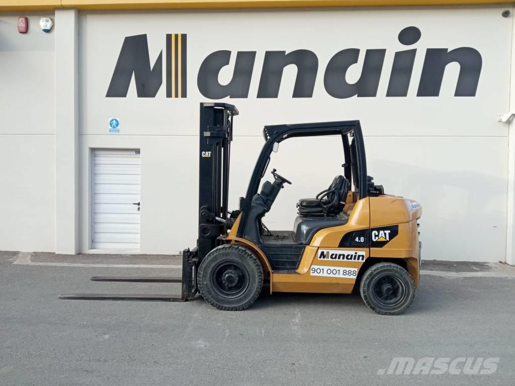 CAT DP 40 Wózki Diesla