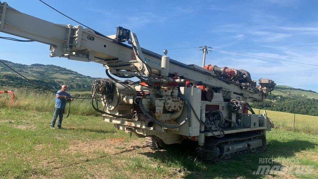 Comacchio MC 900 P1 Wiertnice do studni głębinowych