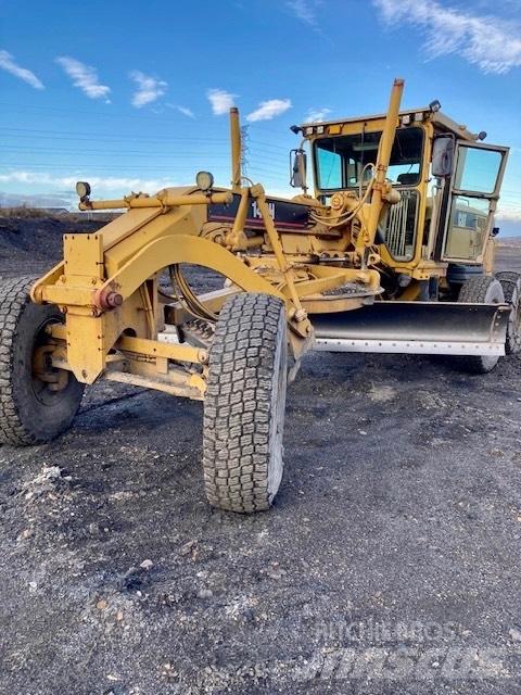 CAT 140 H Równiarki
