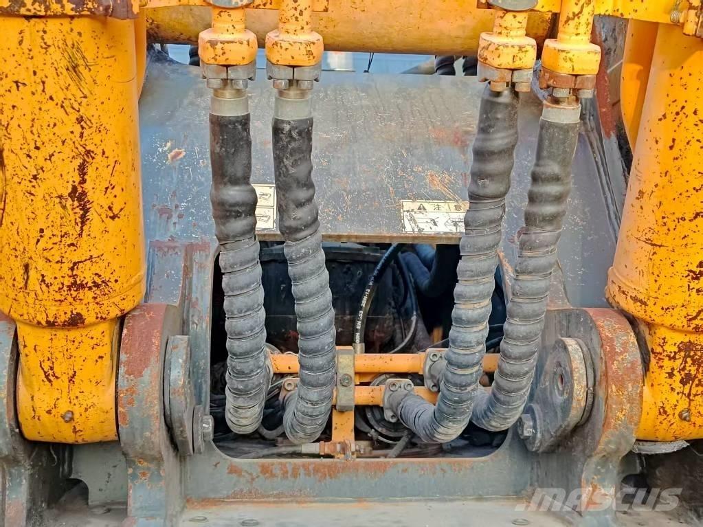 Hyundai R300LC-9S Koparki gąsienicowe